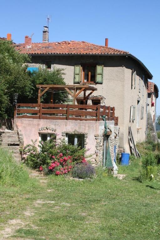 Gites Des Esselards Yzeron Δωμάτιο φωτογραφία